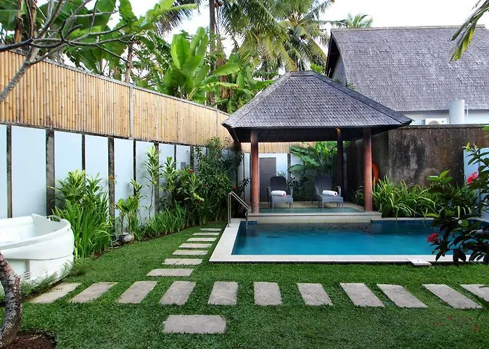 Villa Furama & Ubud *