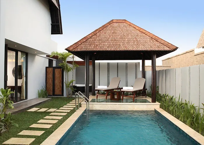 Villa Furama & Ubud *