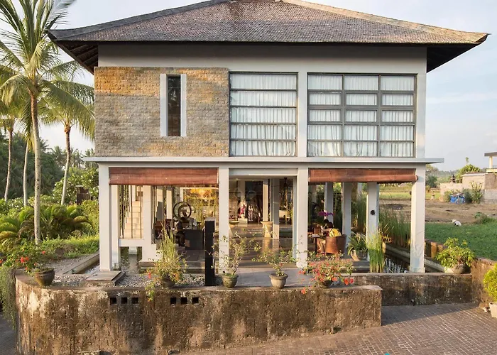 Villa Furama & Ubud